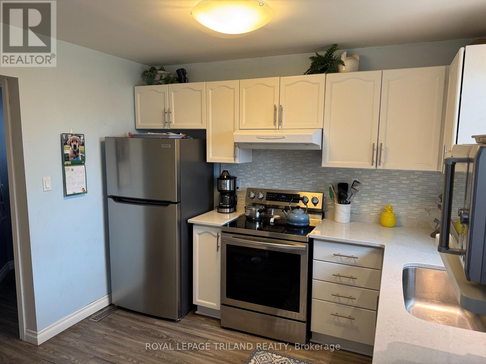 943 Thistledown Way, London North, Ontario  N6G 4Z6 - Photo 7 - X12997284