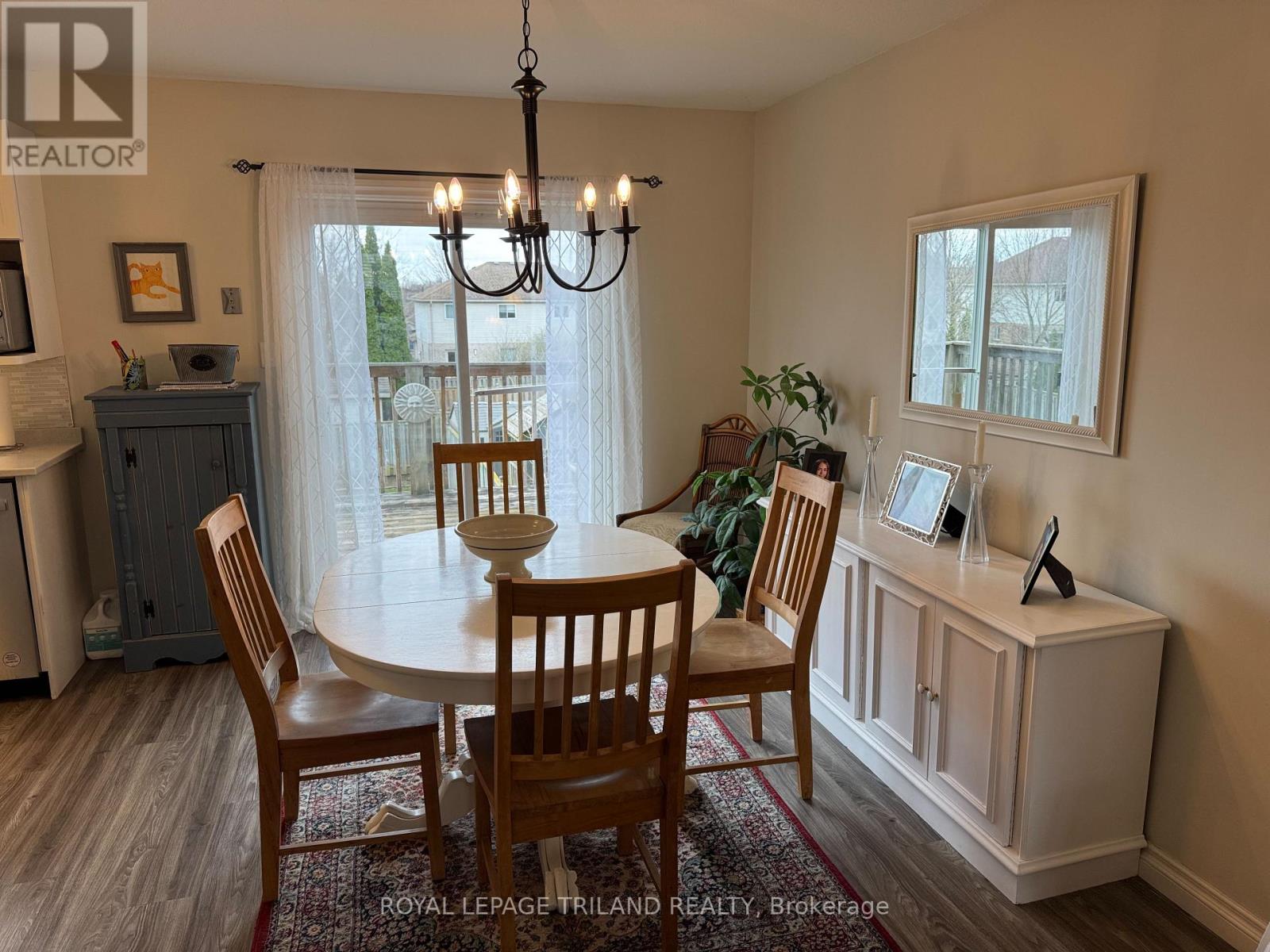 943 Thistledown Way, London North, Ontario  N6G 4Z6 - Photo 8 - X12997284