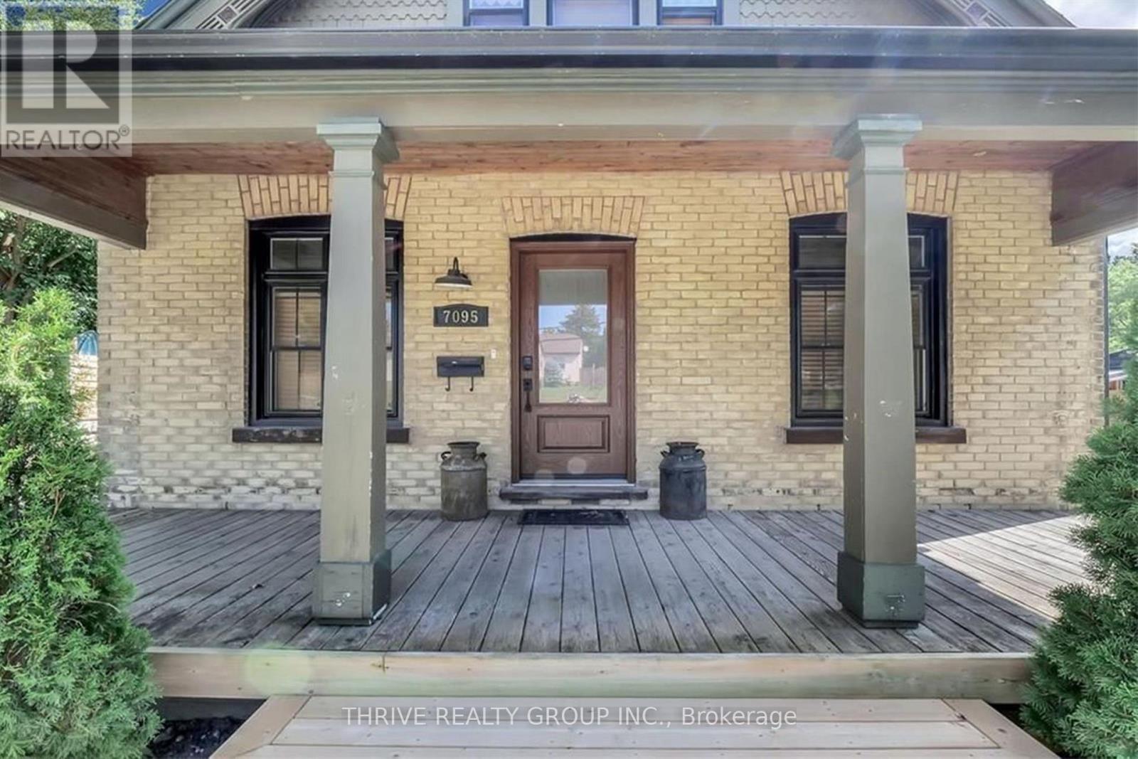 7095 Longwoods Road, London South, Ontario  N6P 1L4 - Photo 3 - X12997296