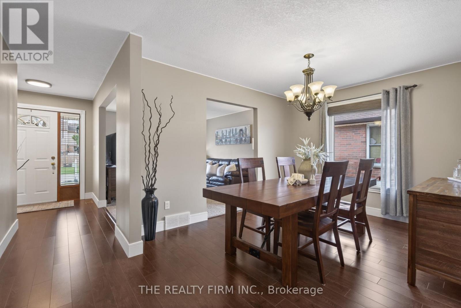 25 La Mantia Avenue, Strathroy-Caradoc, Ontario  N7G 3Z5 - Photo 8 - X12997326