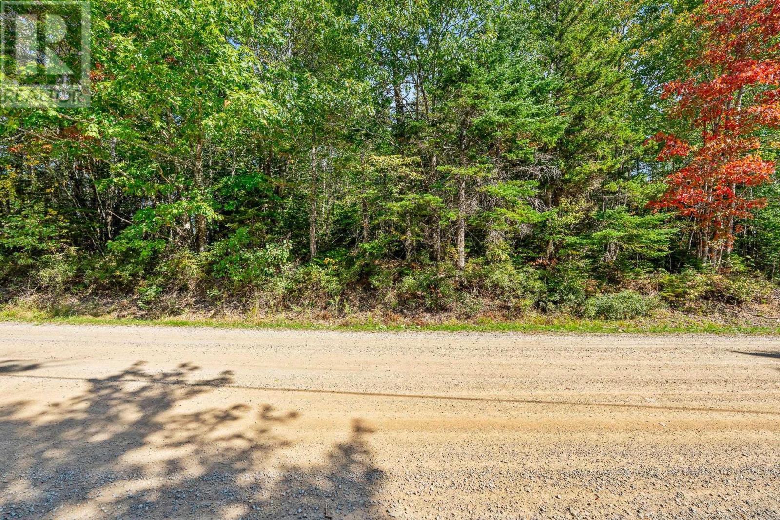 215 Perry Grant Drive, Meaghers Grant, Nova Scotia  B0N 1K0 - Photo 2 - 202602396