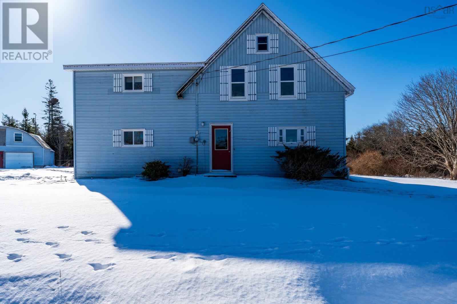 90 Oak Park Road, East Pubnico, Nova Scotia  B0W 2A0 - Photo 38 - 202603266