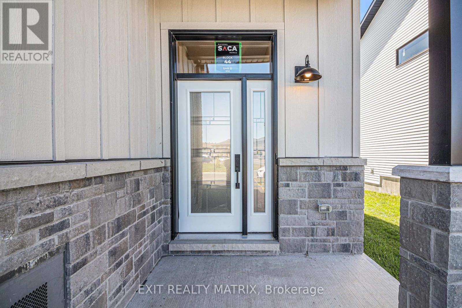 181 Carpe Street, Casselman, Ontario  K0A 2M0 - Photo 2 - X12997286