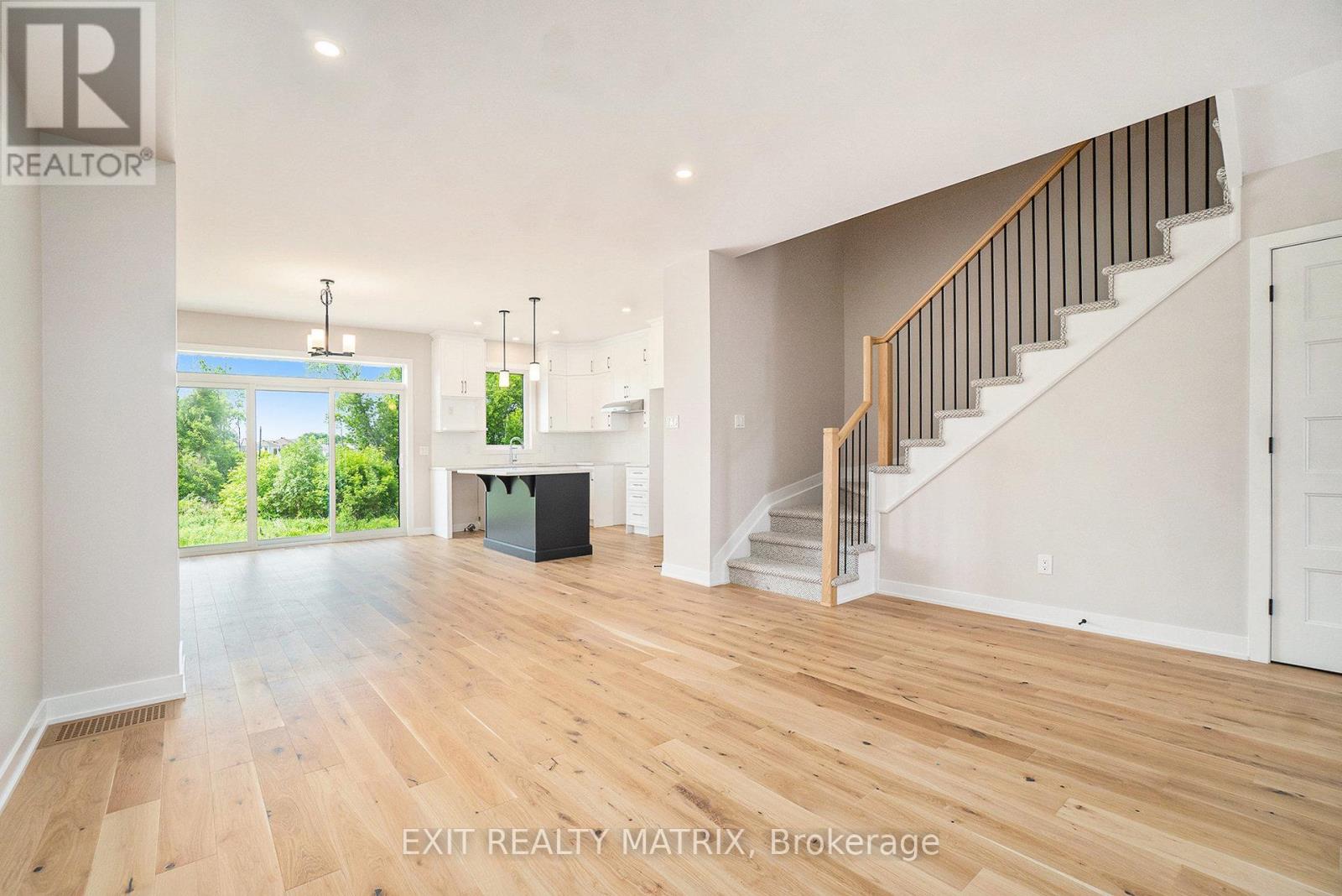 189 Carpe Street, Casselman, Ontario  K0A 2M0 - Photo 3 - X12997306