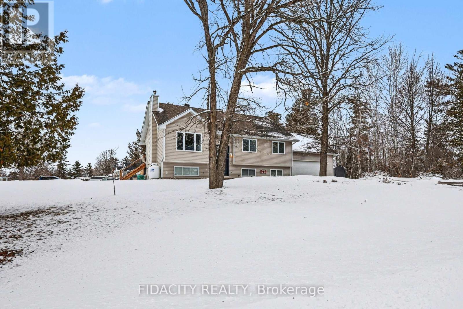 266 Clifford Campbell Street, Ottawa, Ontario  K0A 1X0 - Photo 36 - X12997310