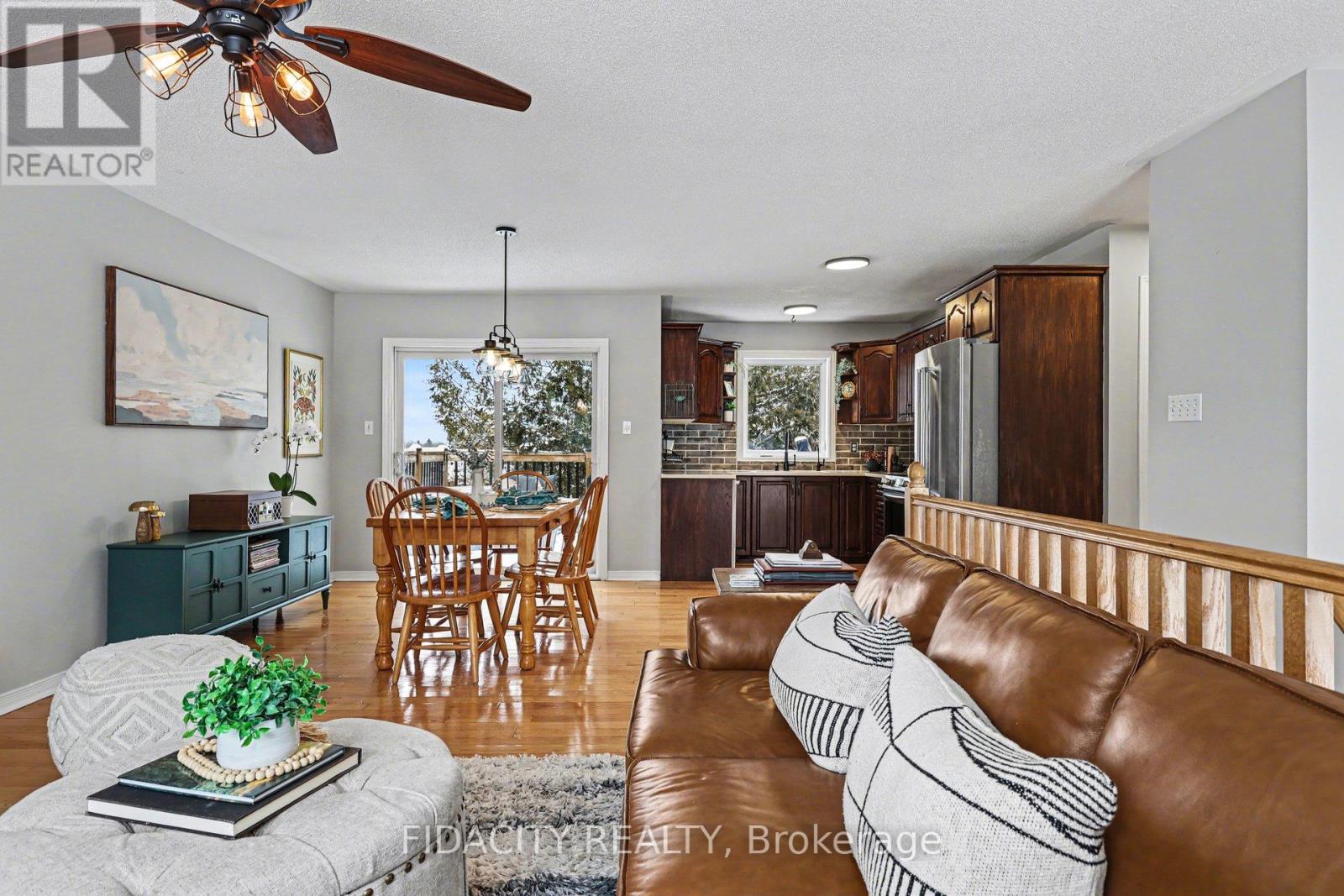 266 Clifford Campbell Street, Ottawa, Ontario  K0A 1X0 - Photo 6 - X12997310