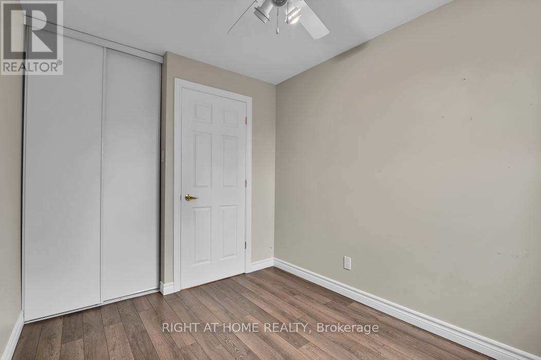 E - 1700 Lamoureux Drive, Ottawa, Ontario  K1E 2N2 - Photo 21 - X12997356