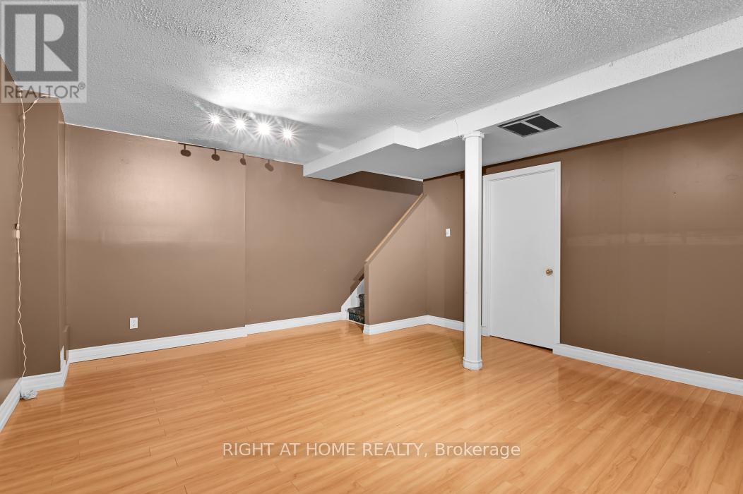 E - 1700 Lamoureux Drive, Ottawa, Ontario  K1E 2N2 - Photo 26 - X12997356