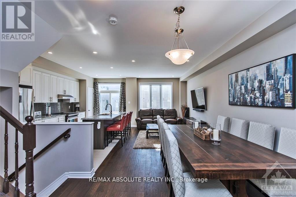 2500 Waterlilly Way, Ottawa, Ontario  K2J 0K6 - Photo 4 - X12997392