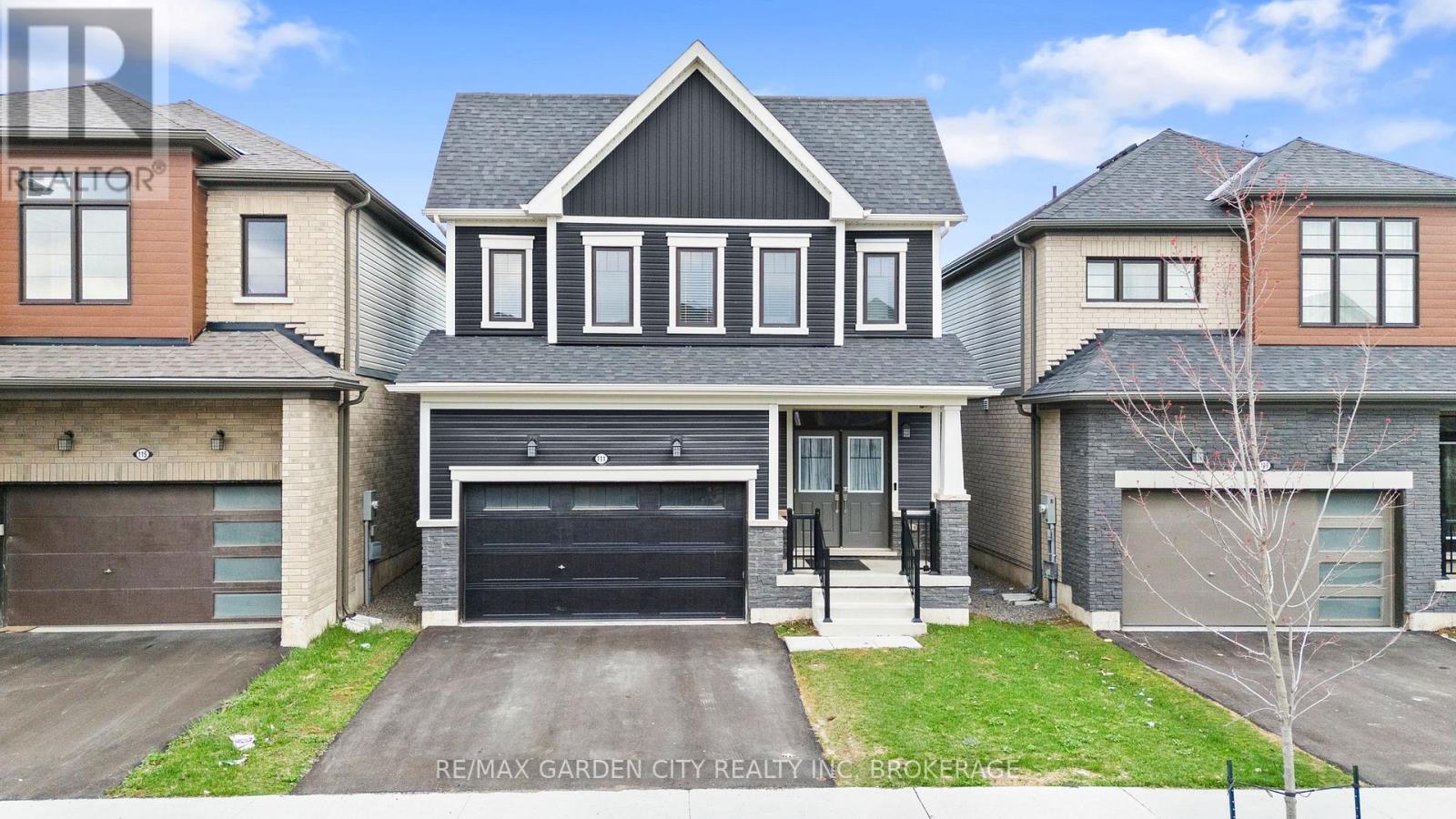 111 Sunflower Crescent, Thorold, Ontario  L3B 0L1 - Photo 2 - X12997300