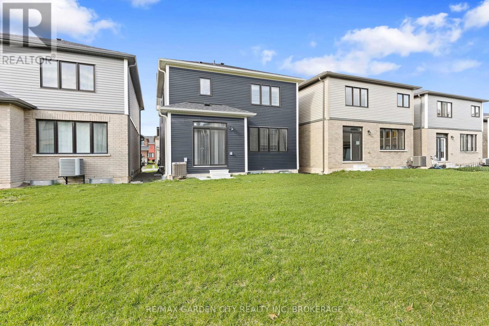 111 Sunflower Crescent, Thorold, Ontario  L3B 0L1 - Photo 27 - X12997300