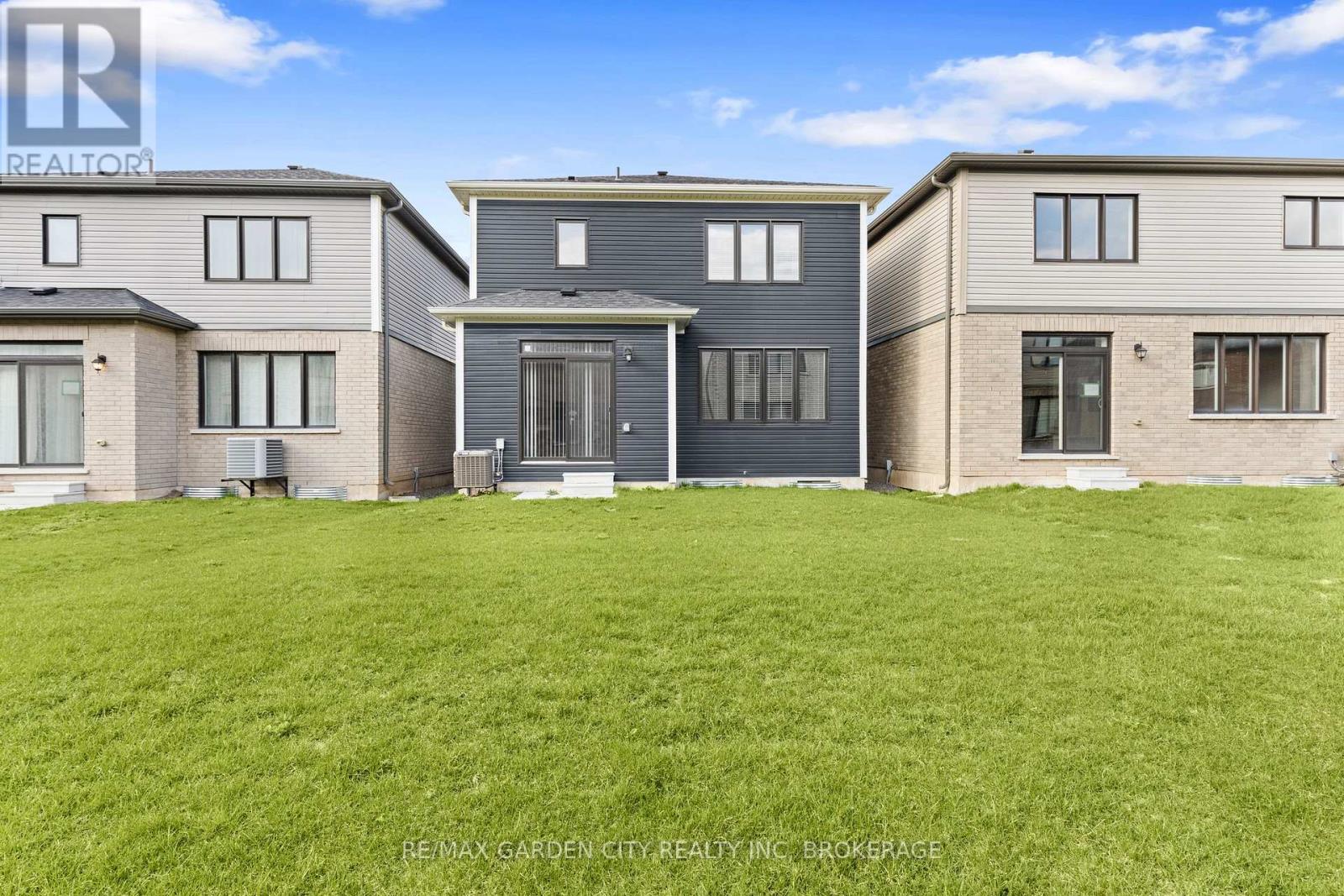 111 Sunflower Crescent, Thorold, Ontario  L3B 0L1 - Photo 28 - X12997300