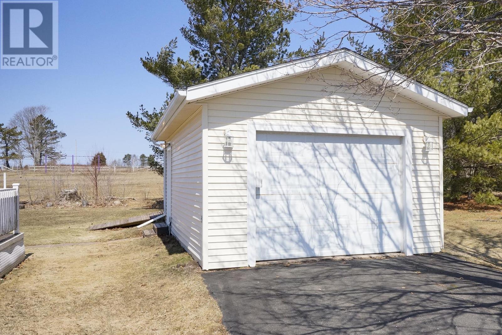13 Hurry Road, Charlottetown, Prince Edward Island  C1E 3C5 - Photo 31 - 202607370