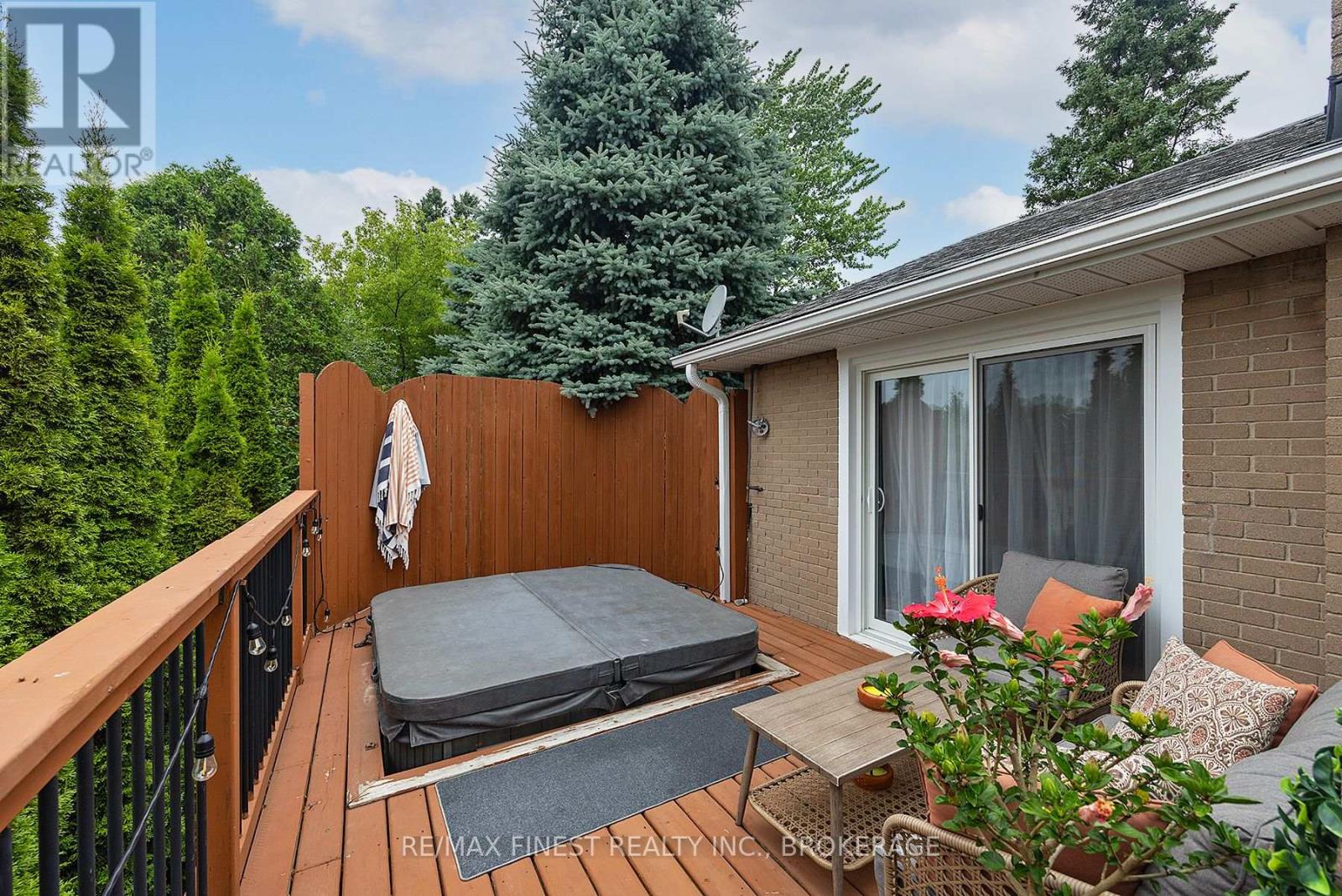 1429 Avondale Crescent, Kingston, Ontario K7P 2V2 - Photo 12 - X12849486