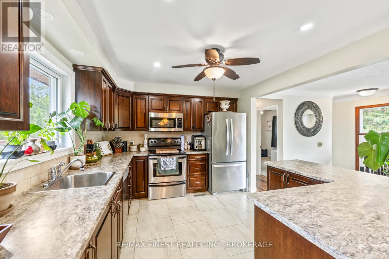 1429 Avondale Crescent, Kingston, Ontario K7P 2V2 - Photo 25 - X12849486