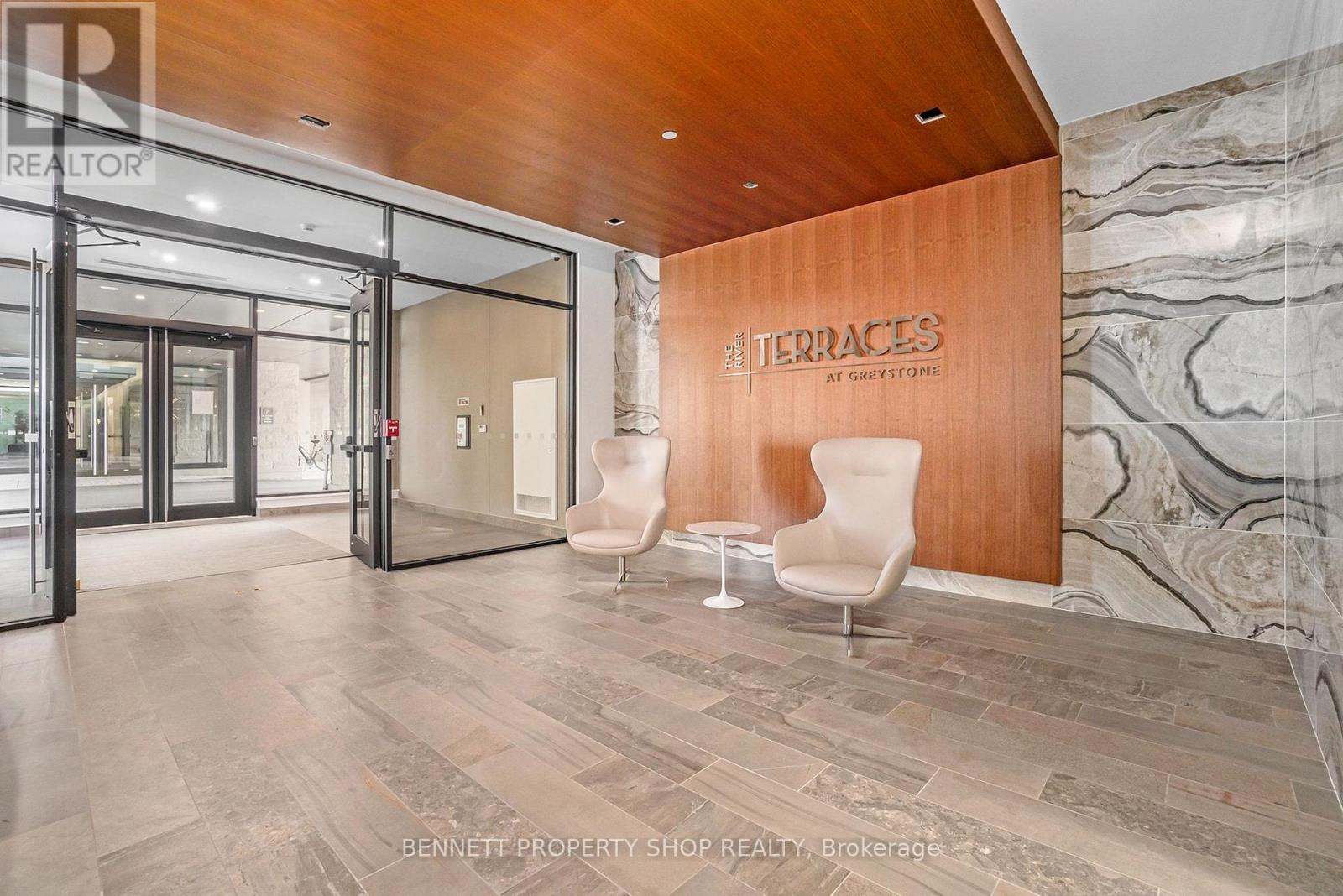 510 - 570 De Mazenod Avenue, Ottawa, Ontario  K1S 5X2 - Photo 2 - X12846304