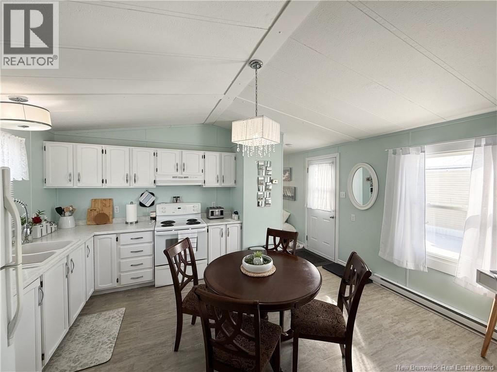 61 Second Street, Sussex Corner, New Brunswick  E4E 2V9 - Photo 8 - NB134012