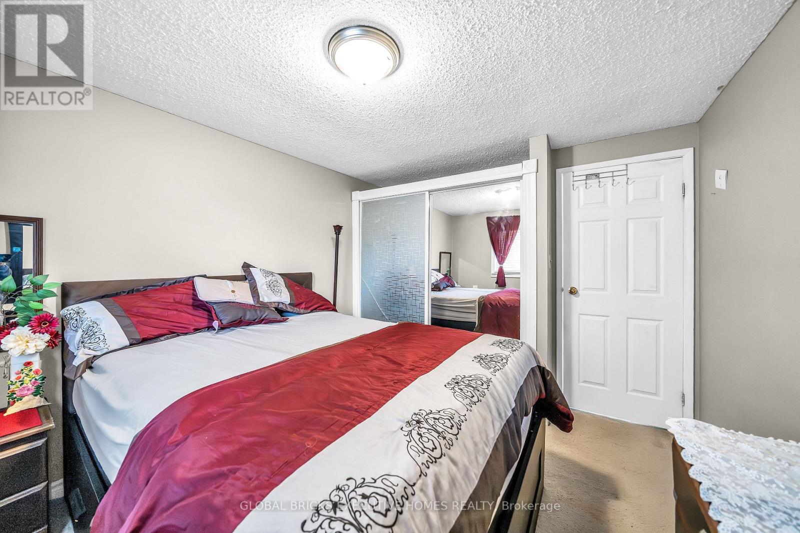 318 Rondeau Court, Oshawa, Ontario  L1J 6N4 - Photo 29 - E12983306