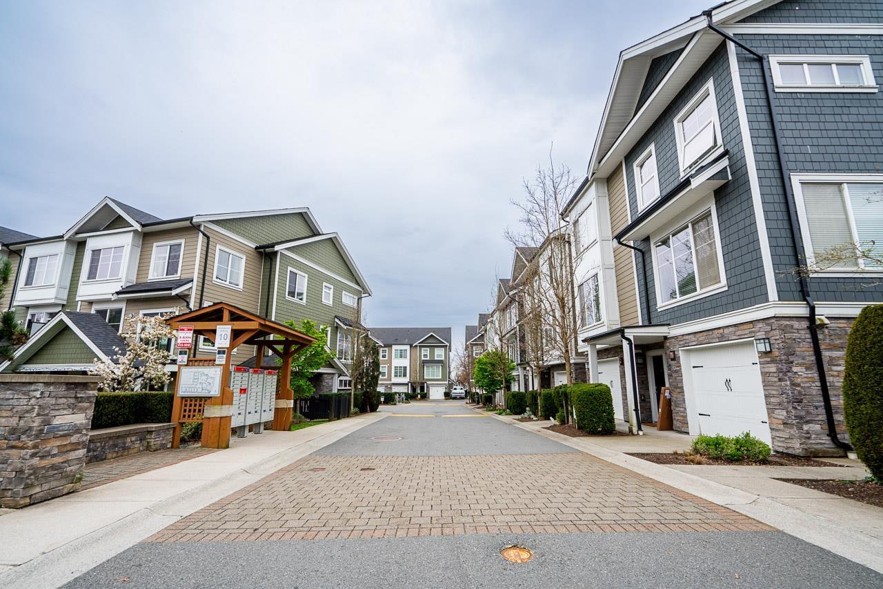 29 21150 76a Avenue, Langley, British Columbia  V2Y 0V9 - Photo 2 - R3104159