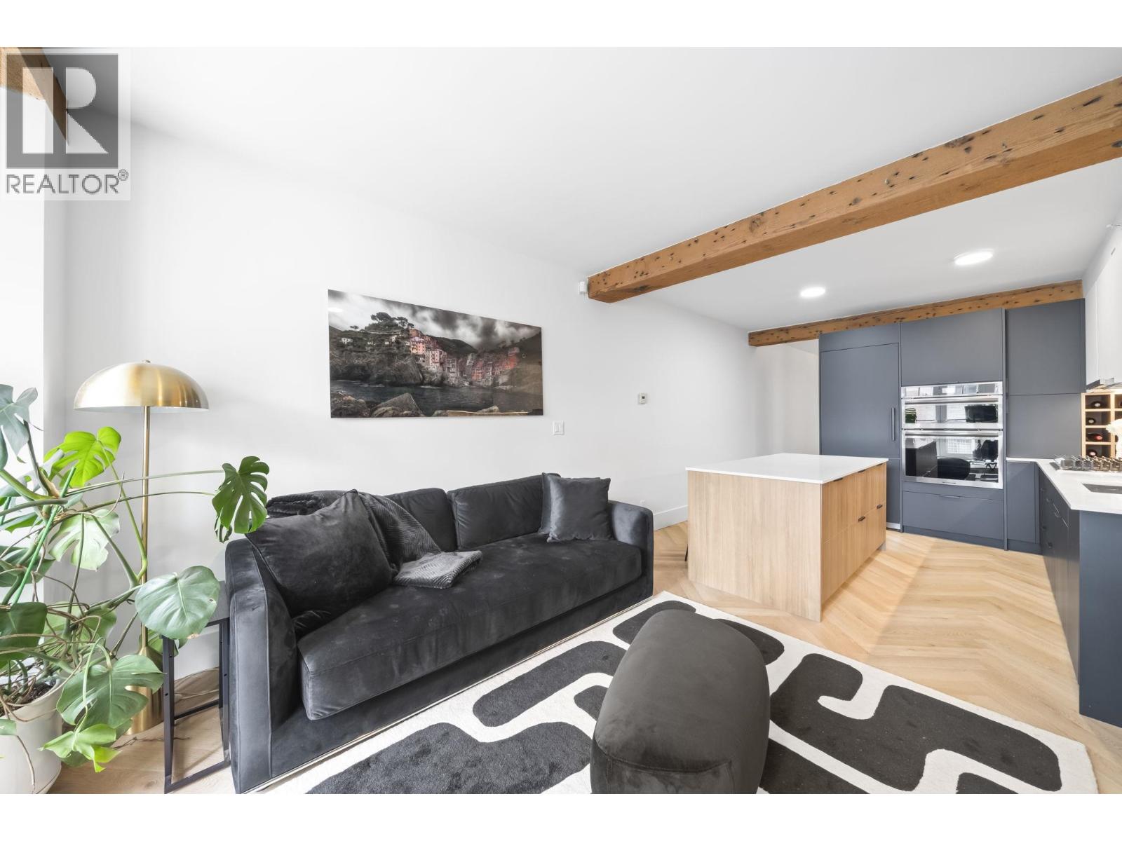 202 1275 Hamilton Street, Vancouver, British Columbia  V6B 1E2 - Photo 5 - R3110999