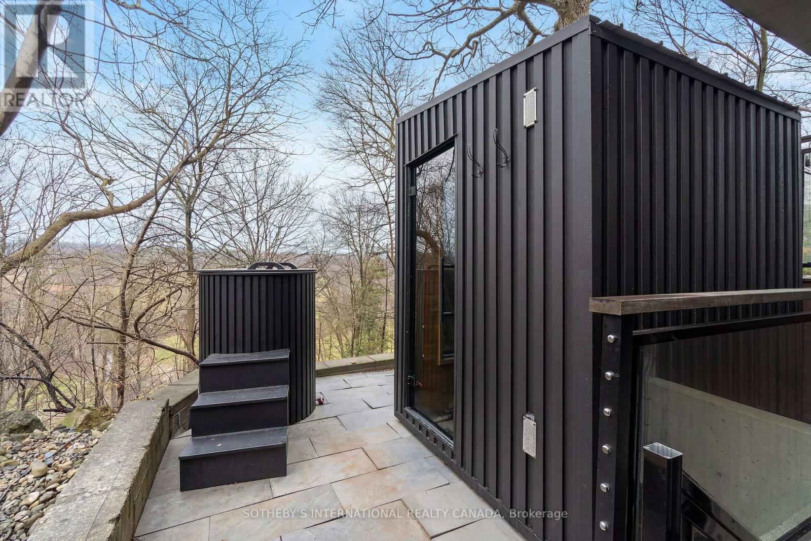 95 Riverview Drive, Toronto, Ontario  M4N 3C6 - Photo 41 - C12997322