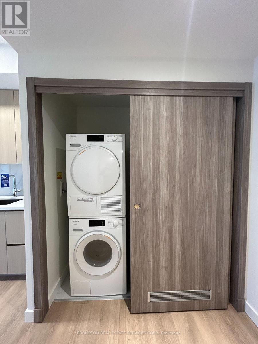 1615 - 27 Mcmahon Drive, Toronto, Ontario  M2K 0J2 - Photo 8 - C12997342