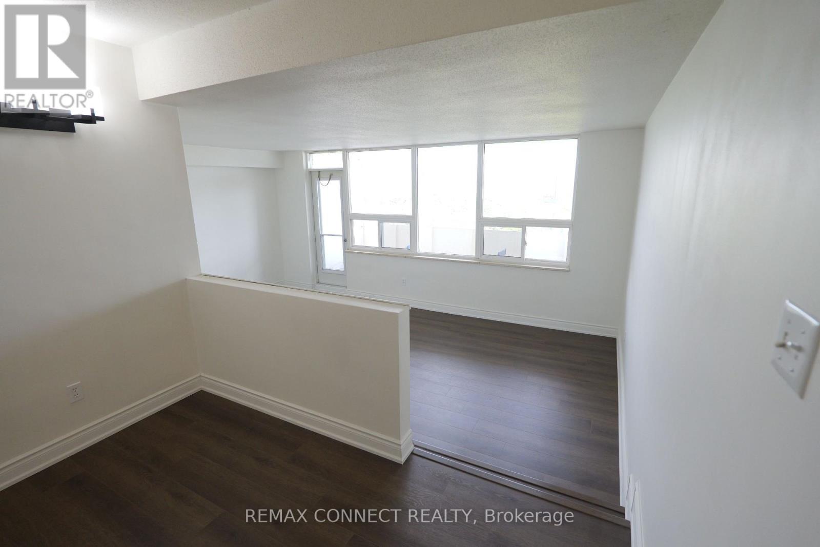 912 - 1360 York Mills Road, Toronto, Ontario  M3A 2A2 - Photo 4 - C12997344