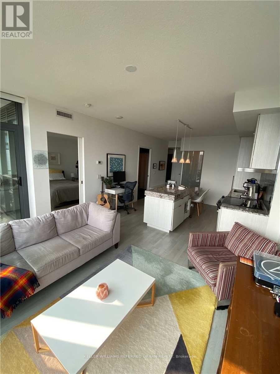 3002 - 101 Charles Street, Toronto, Ontario  M4Y 1V2 - Photo 6 - C12997366