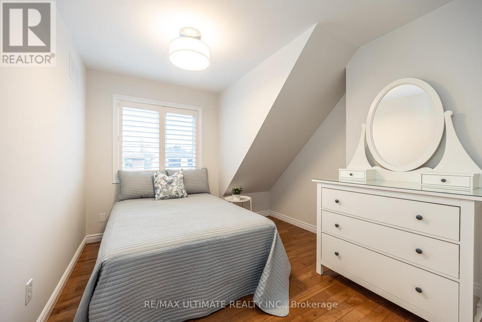 156 Glenvale Boulevard, Toronto, Ontario  M4G 2W3 - Photo 36 - C12997378