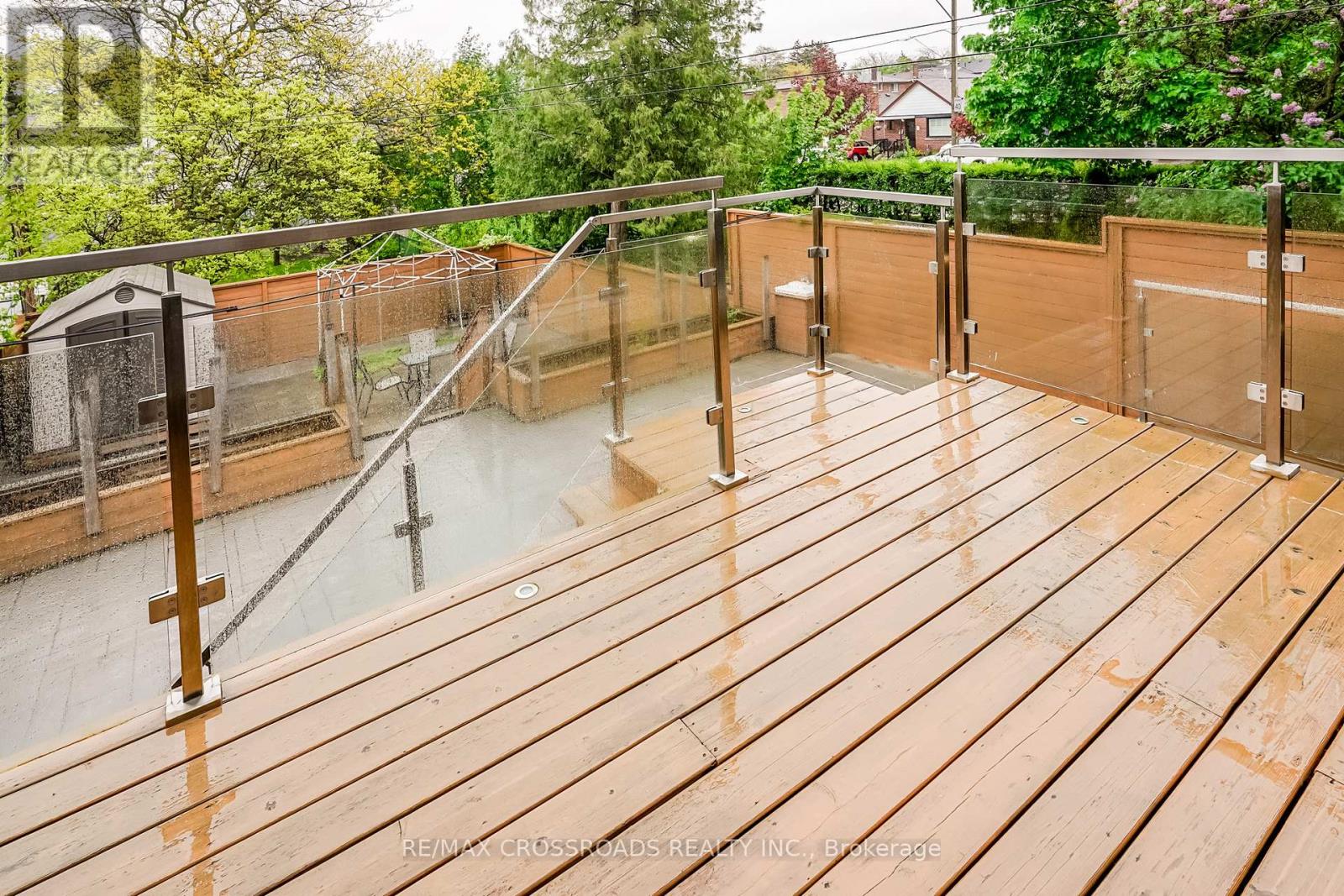 1a Roblin Avenue, Toronto, Ontario  M4C 3P7 - Photo 45 - E12997390