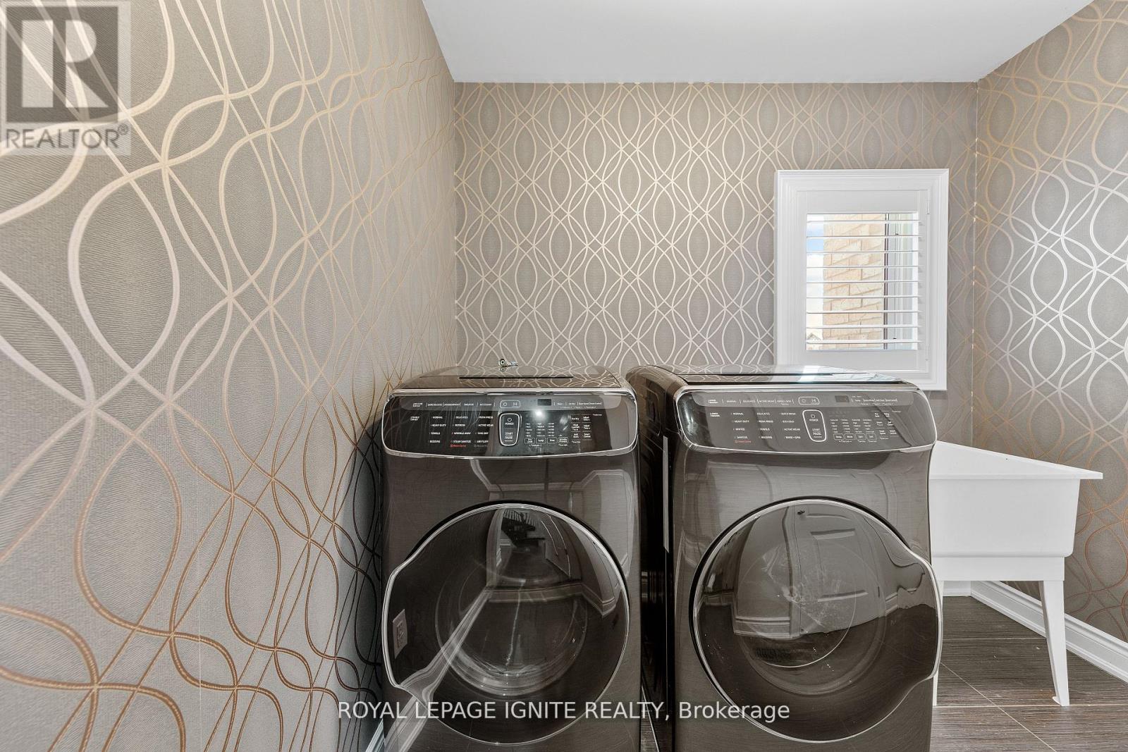 134 Gardiner Drive, Bradford West Gwillimbury, Ontario  L3Z 0J6 - Photo 21 - N12997402