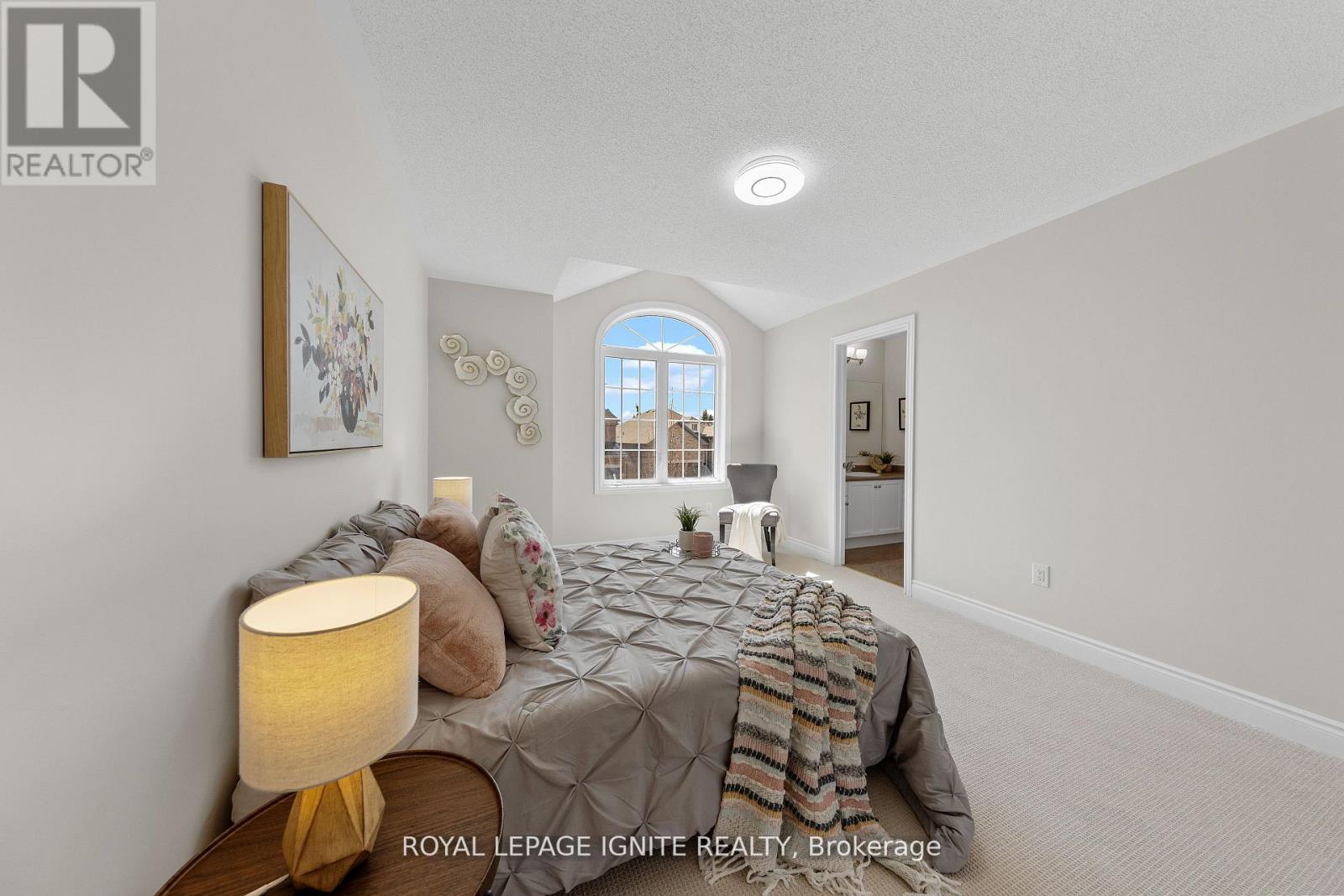 134 Gardiner Drive, Bradford West Gwillimbury, Ontario  L3Z 0J6 - Photo 32 - N12997402