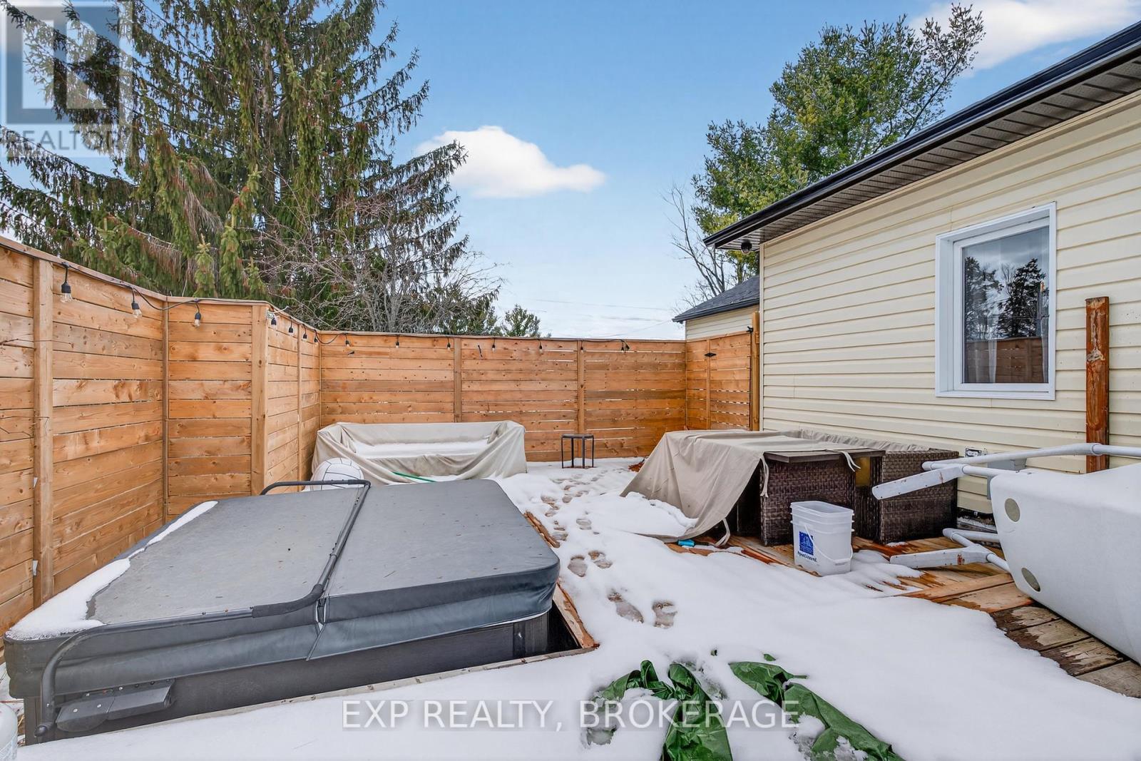 2928 Hiscocks Road, Front Of Leeds & Seeleys Bay, Ontario K7G 2V4 - Photo 22 - X12995554