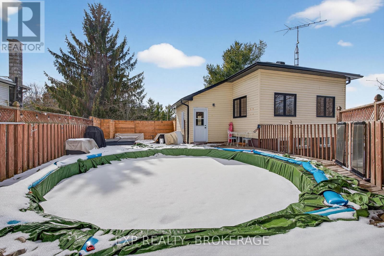 2928 Hiscocks Road, Front Of Leeds & Seeleys Bay, Ontario K7G 2V4 - Photo 24 - X12995554