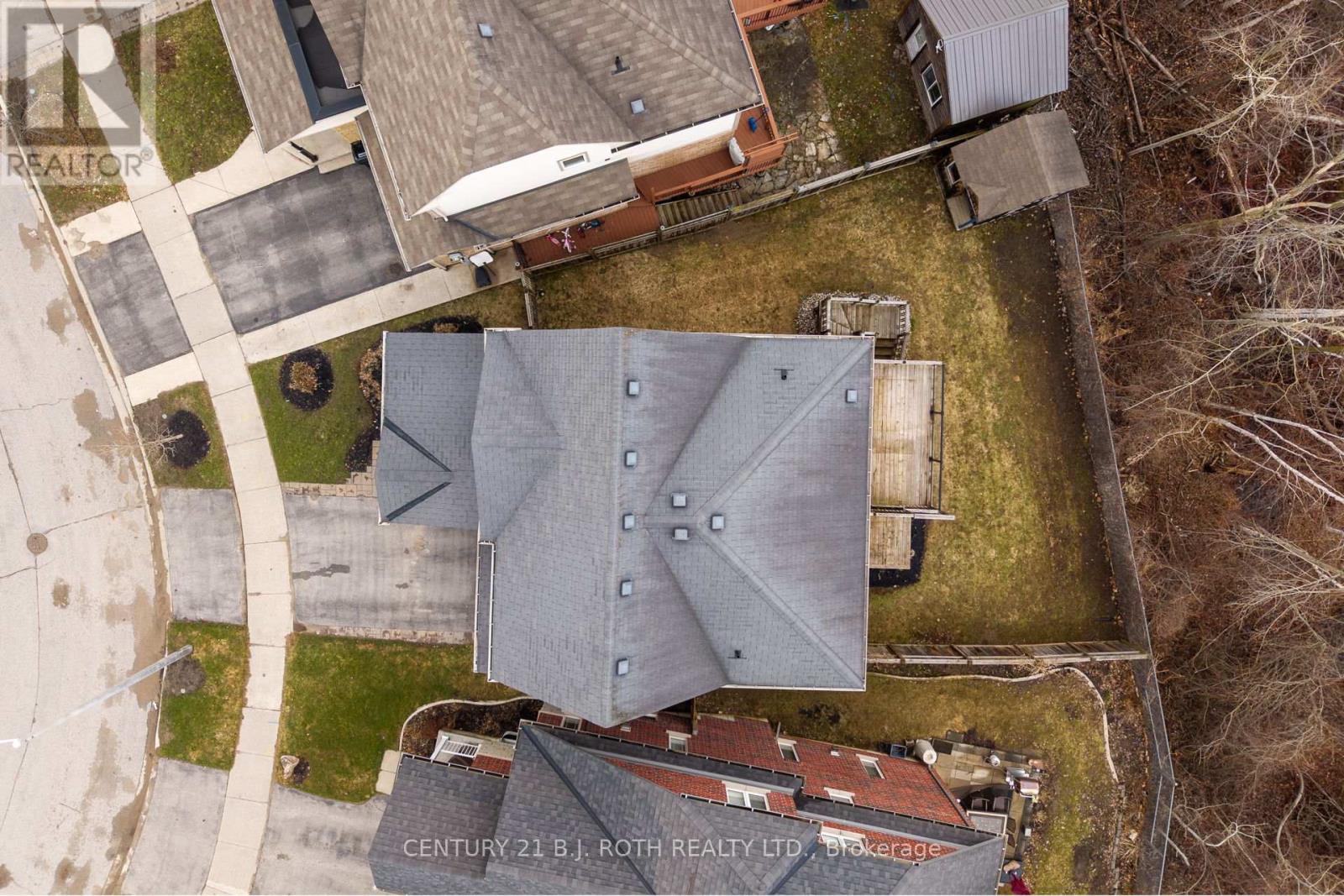 30 Megan Crescent, Barrie, Ontario  L4N 6E2 - Photo 33 - S12997354