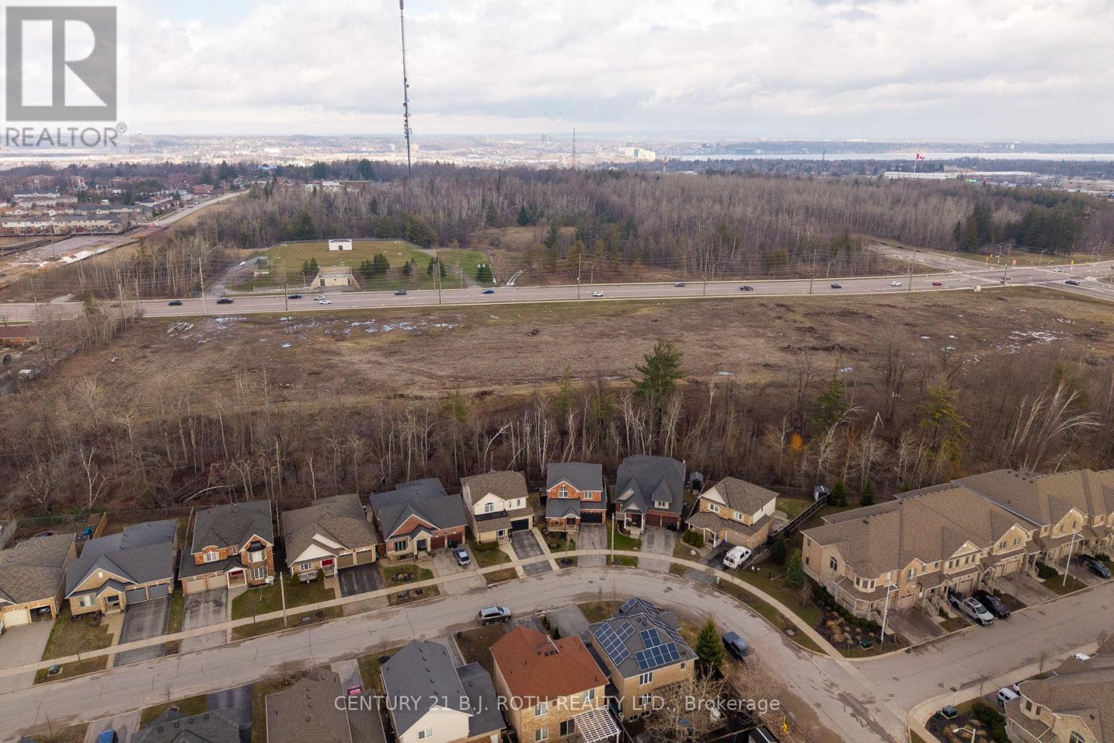 30 Megan Crescent, Barrie, Ontario  L4N 6E2 - Photo 36 - S12997354