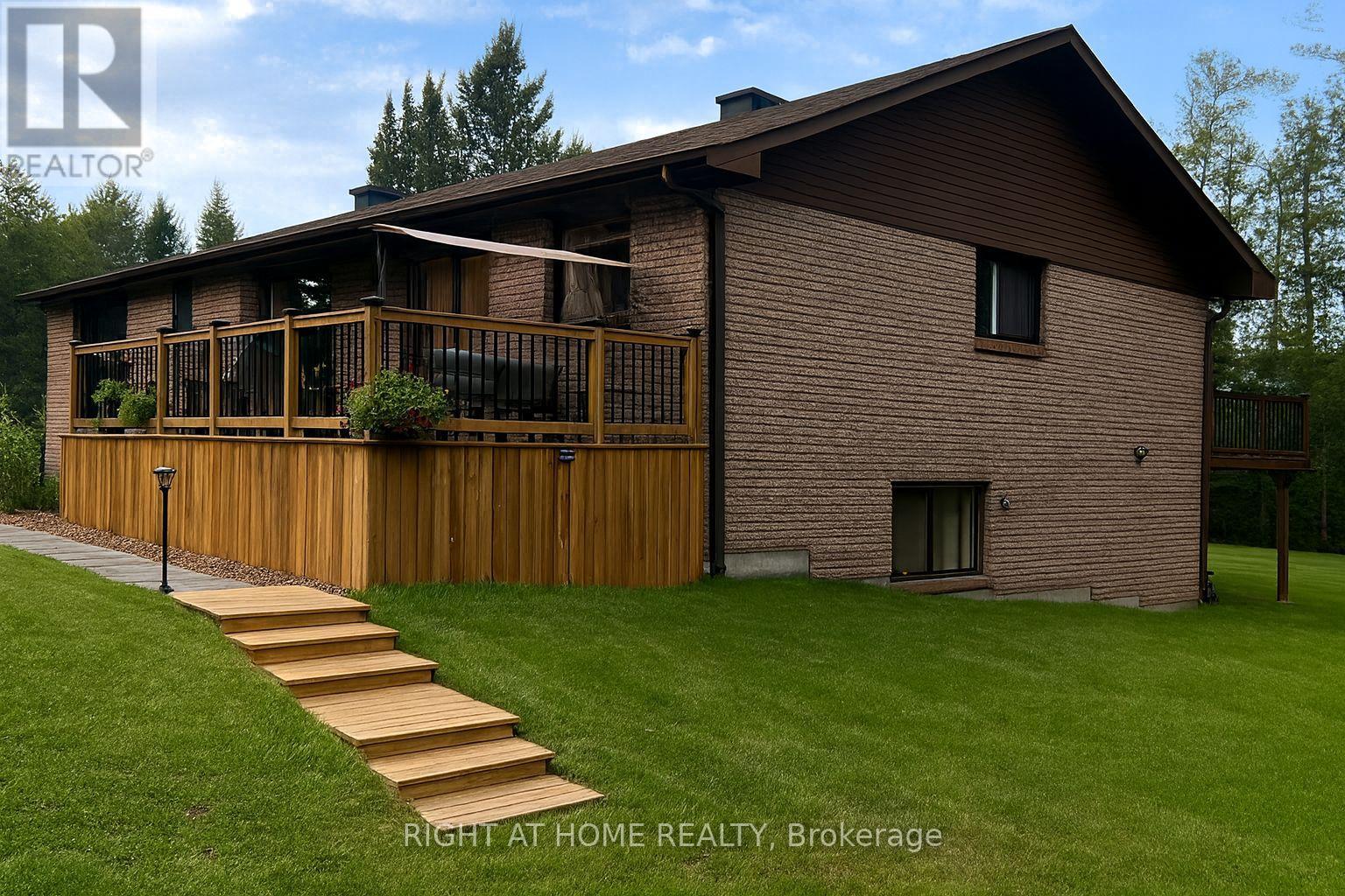 1628 Warminster Side Road, Oro-Medonte, Ontario  L0K 1E0 - Photo 1 - S12997360