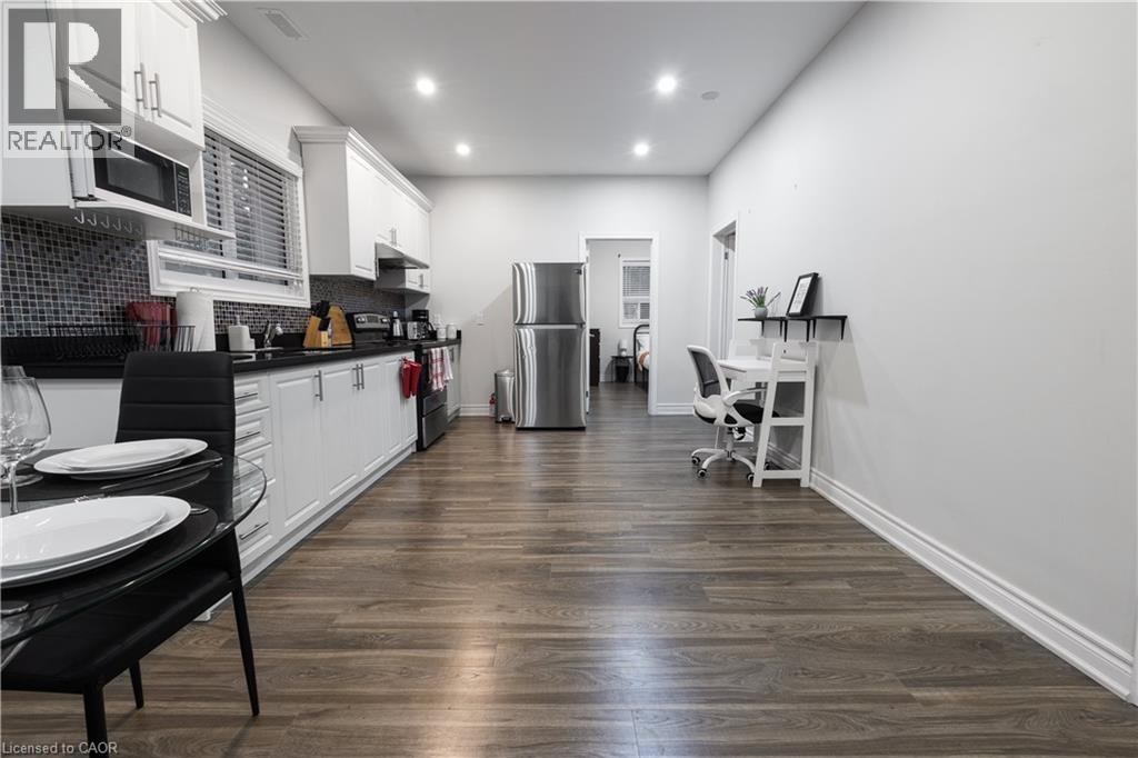 106 Spadina Avenue Unit# 1, Hamilton, Ontario  L8M 2X3 - Photo 6 - 40820428