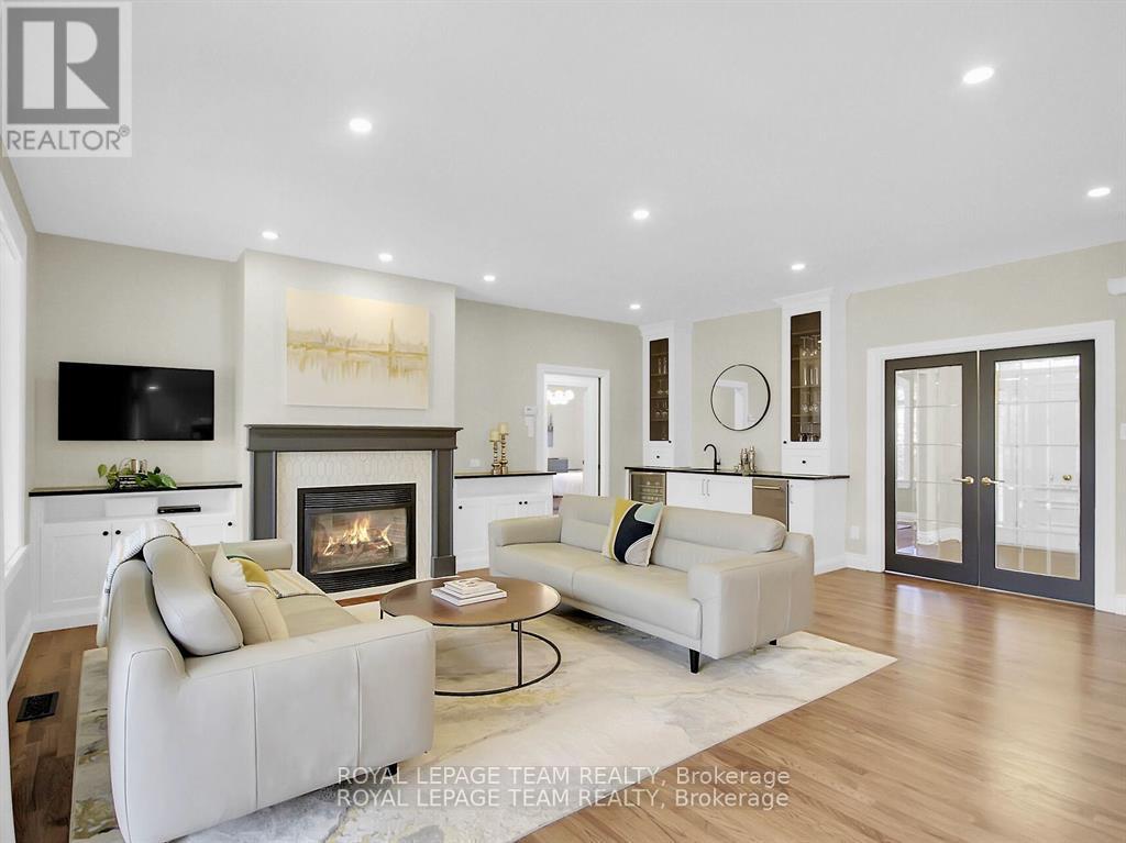 6196 Elkwood Drive, Ottawa, Ontario  K4P 1M9 - Photo 17 - X12919628