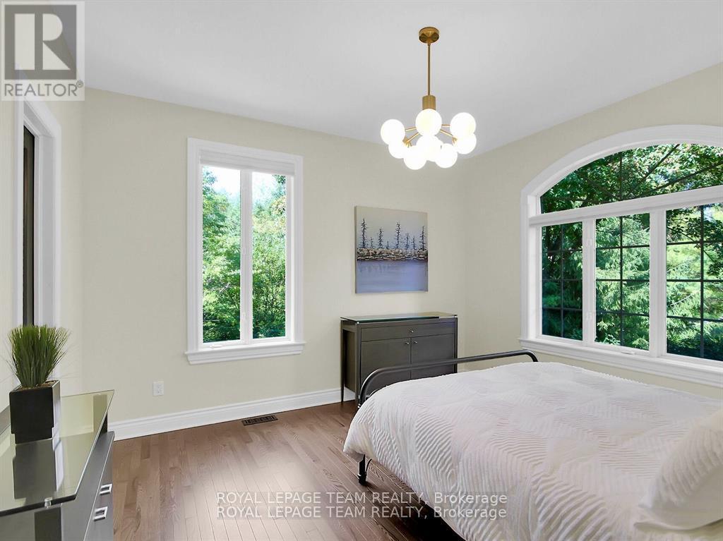 6196 Elkwood Drive, Ottawa, Ontario  K4P 1M9 - Photo 33 - X12919628