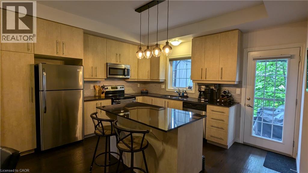 90 Robert Peel Road, Kitchener, Ontario  N2H 0B3 - Photo 7 - 40819444