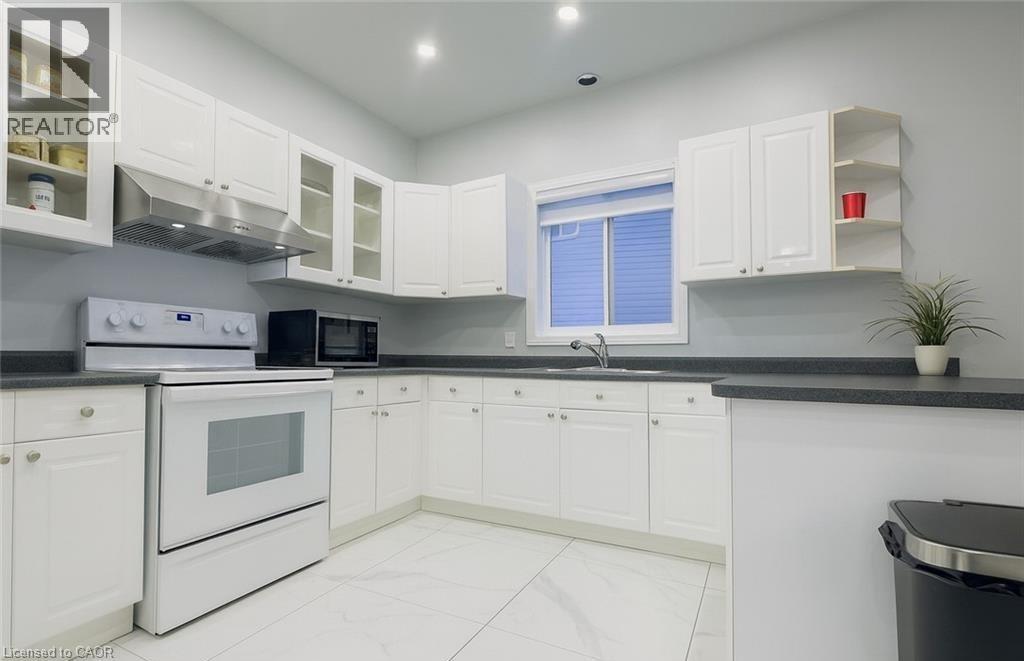 235 Pineland Court Unit# Upper, Waterloo, Ontario  N2T 2S3 - Photo 16 - 40818457