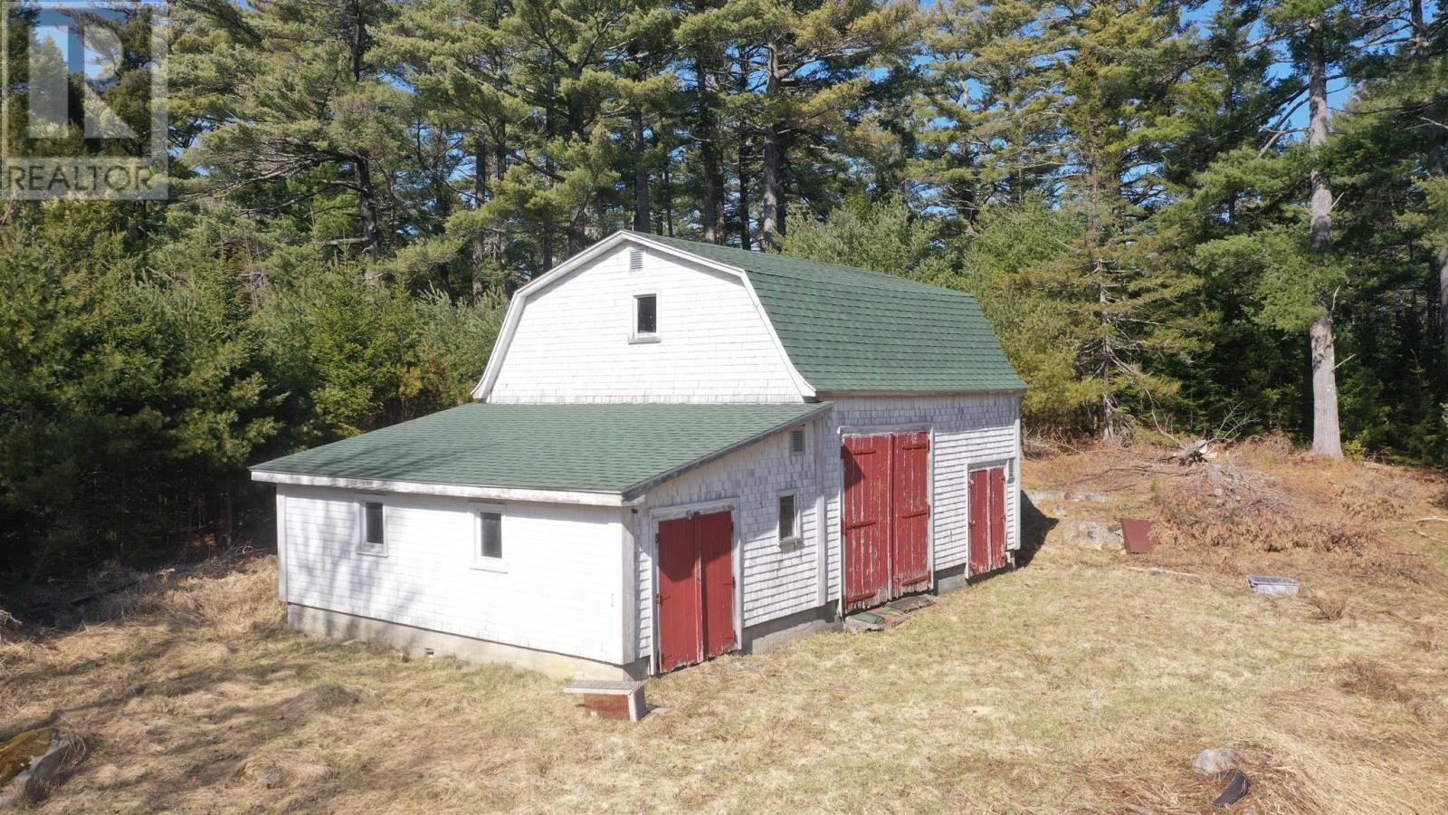 312 Medway River Road, Mill Village, Nova Scotia  B0J 2H0 - Photo 4 - 202607300