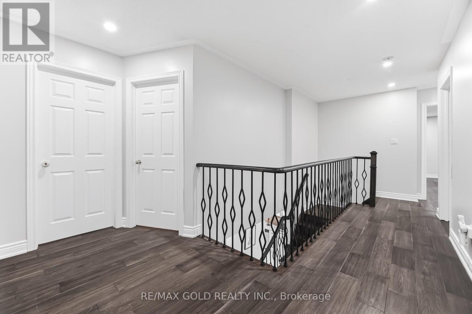 29 Laurentide Crescent, Brampton, Ontario  L6P 1Y3 - Photo 13 - W12997330