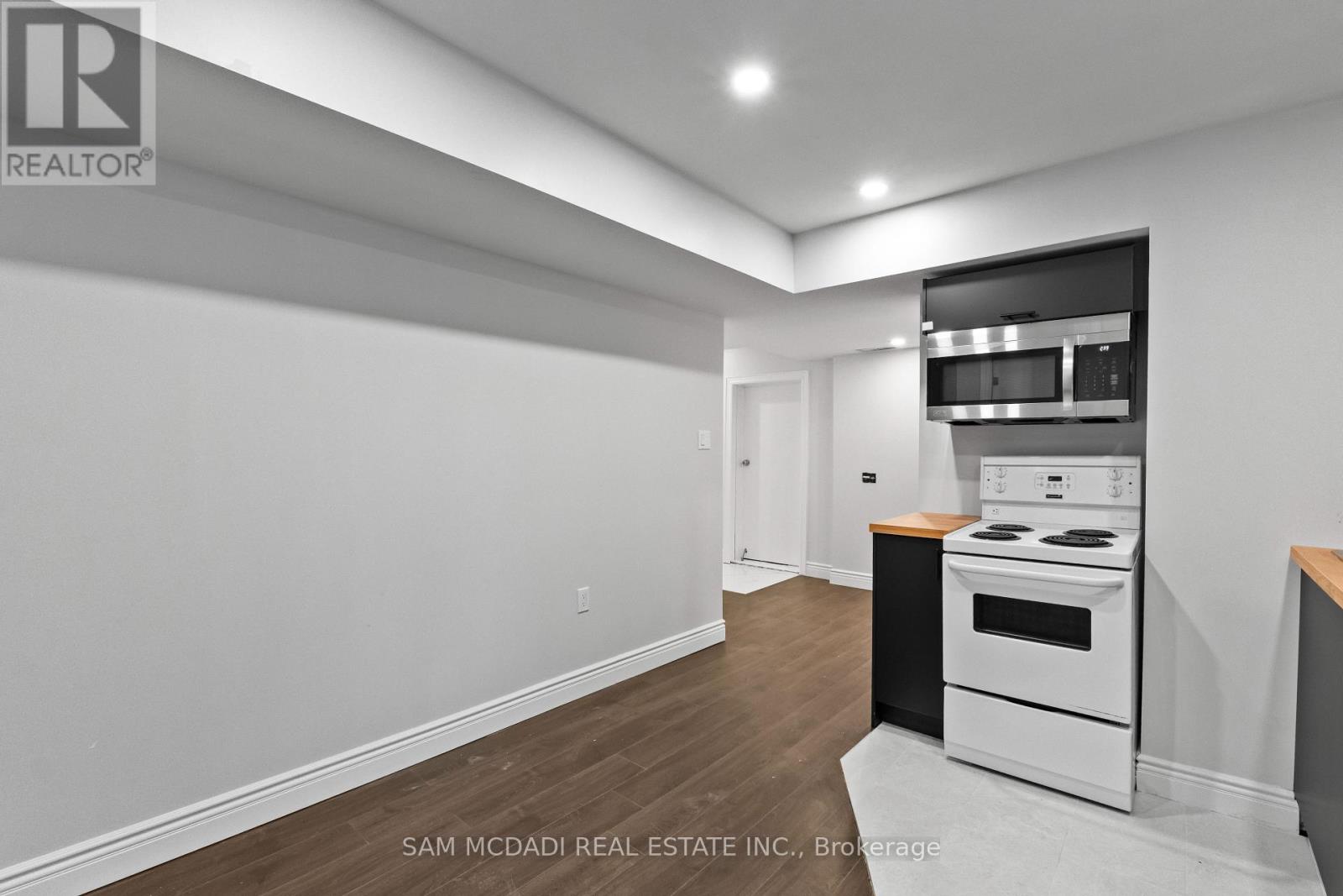 7209 Fayette Circle, Mississauga, Ontario  L5N 1Y5 - Photo 38 - W12997338