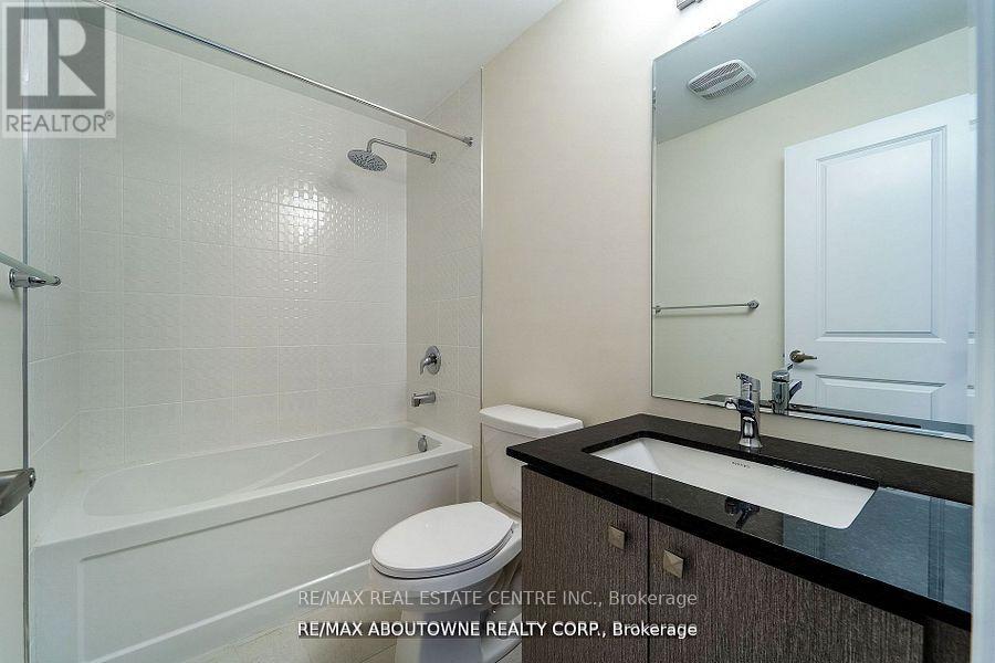 3511 Post Road, Oakville, Ontario  L6H 7W5 - Photo 2 - W12997370