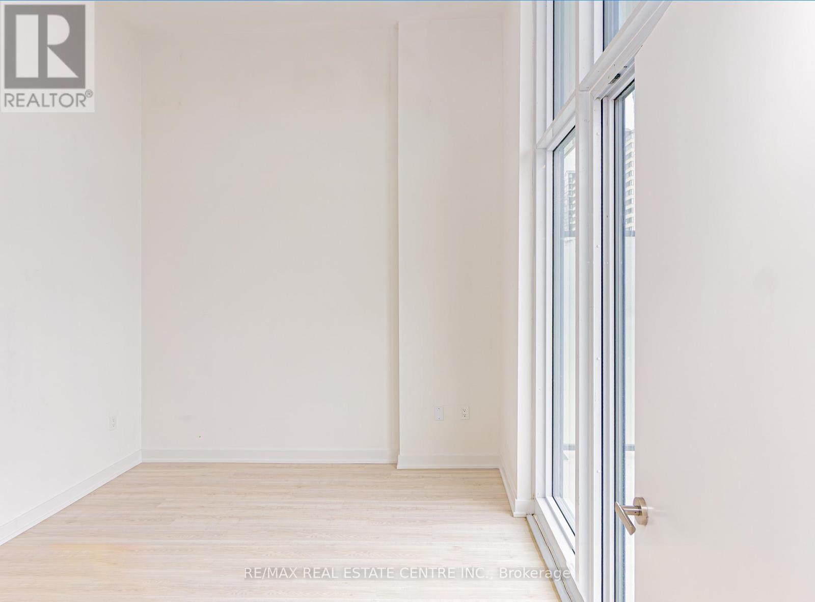 413 - 3883 Quartz Road, Mississauga, Ontario  L5B 0M4 - Photo 8 - W12997376