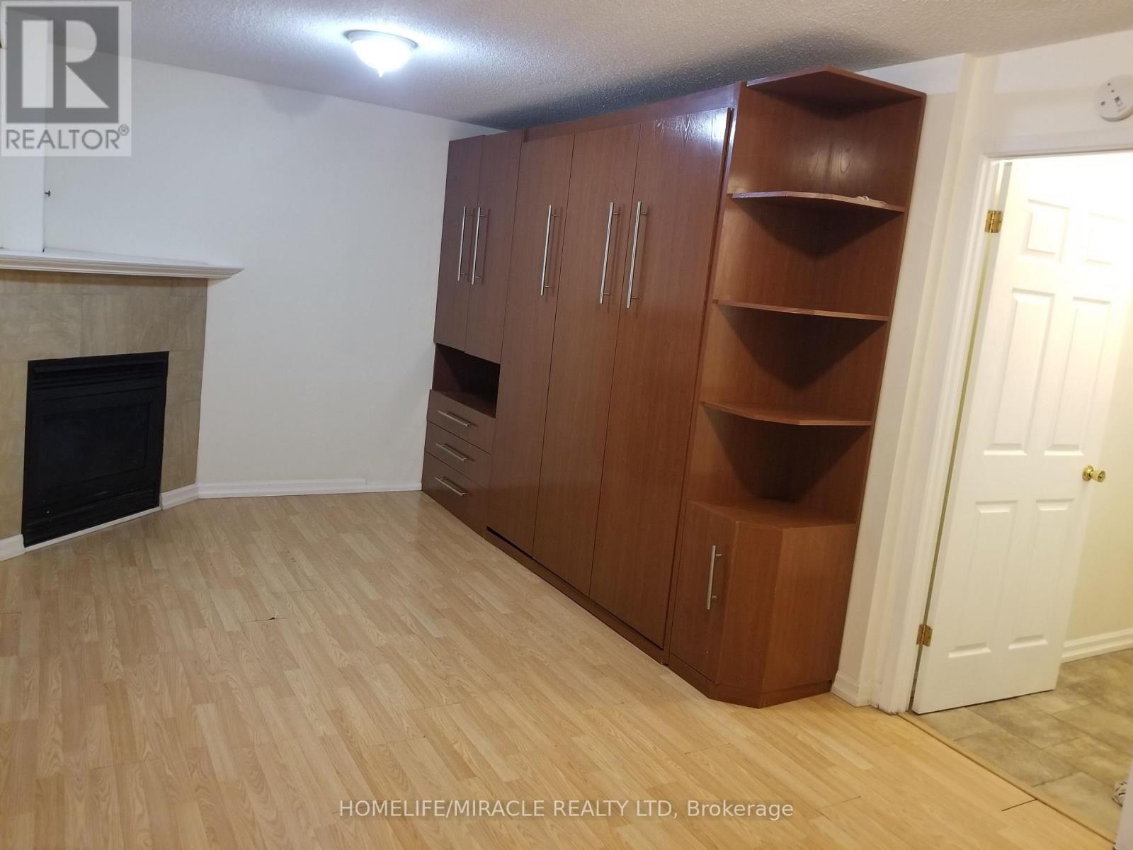 76 - 6540 Falconer Drive, Mississauga, Ontario  L5N 1M1 - Photo 14 - W12997396