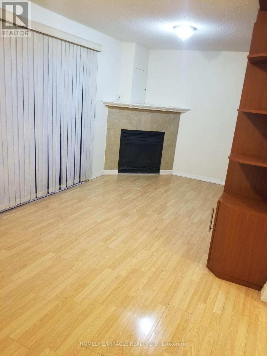 76 - 6540 Falconer Drive, Mississauga, Ontario  L5N 1M1 - Photo 3 - W12997396