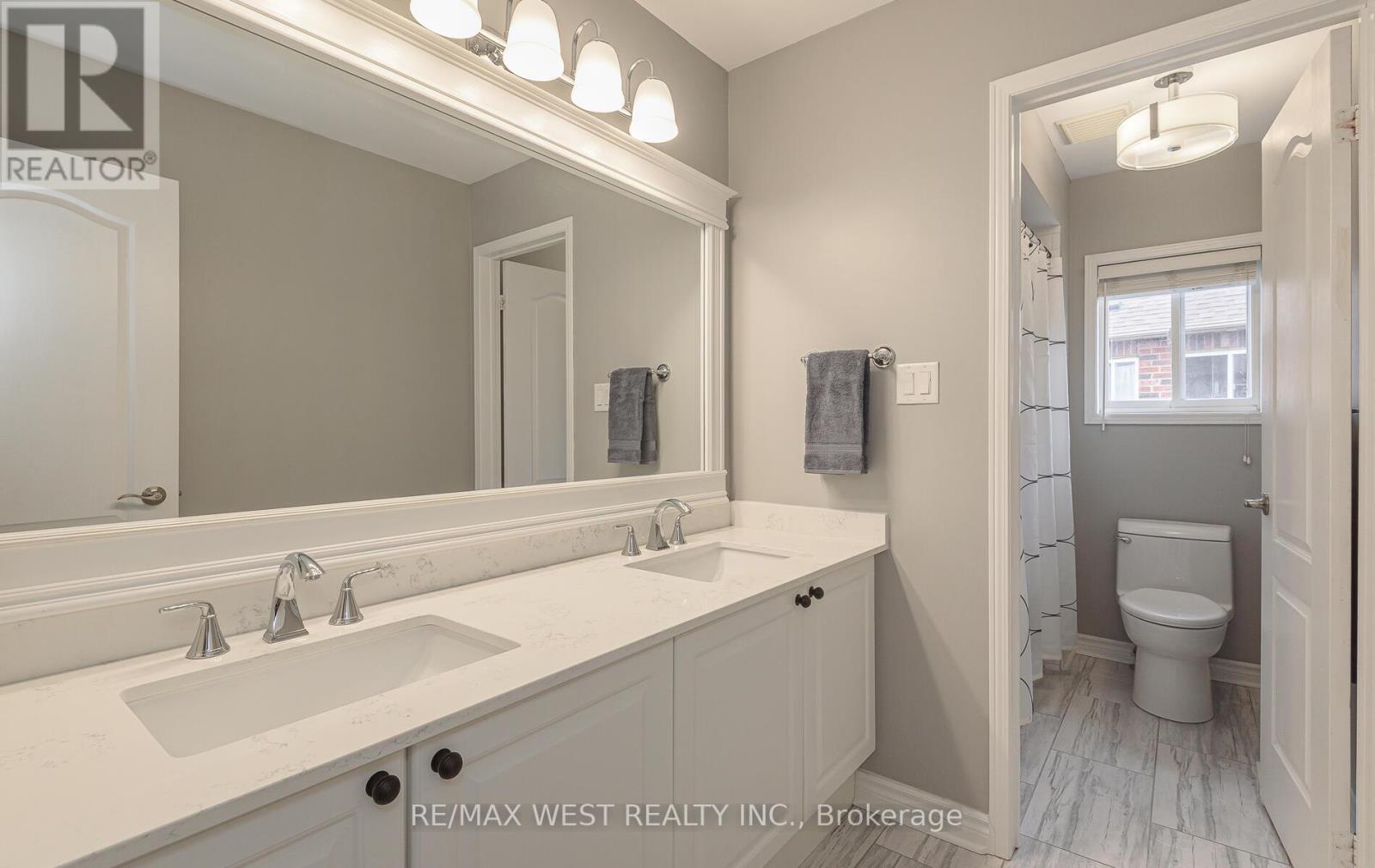 15 Virginia Drive Sw, Brampton, Ontario  L7A 2E6 - Photo 29 - W12997424